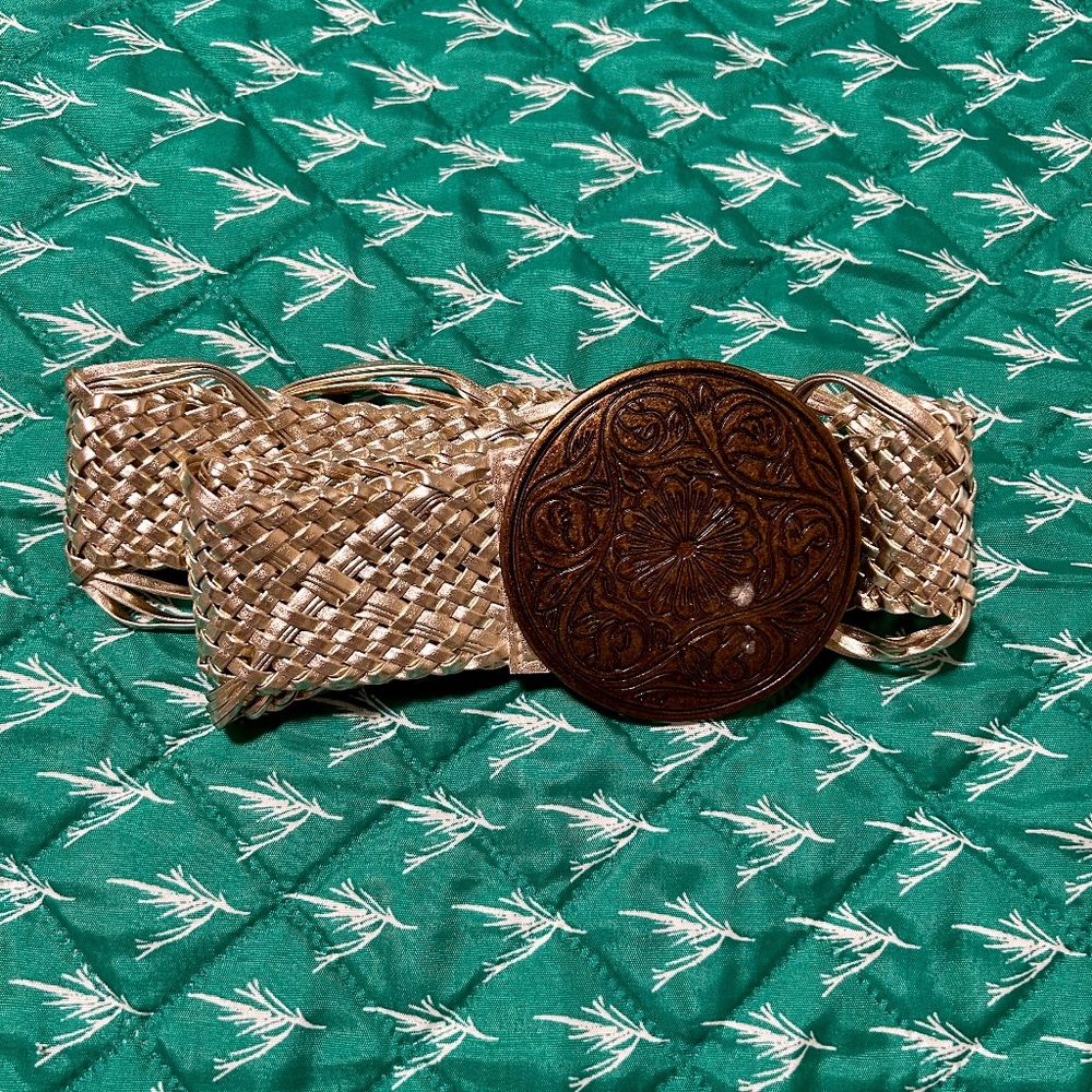 Nine West gold statement clasp belt